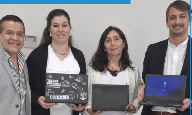 Charras recibió 15 netbooks para una escuela primaria