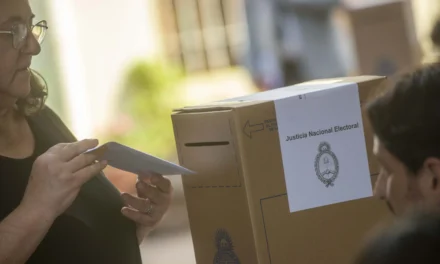 El Gobierno oficializó la fecha de las elecciones legislativas y constituyó el Comando Electoral
