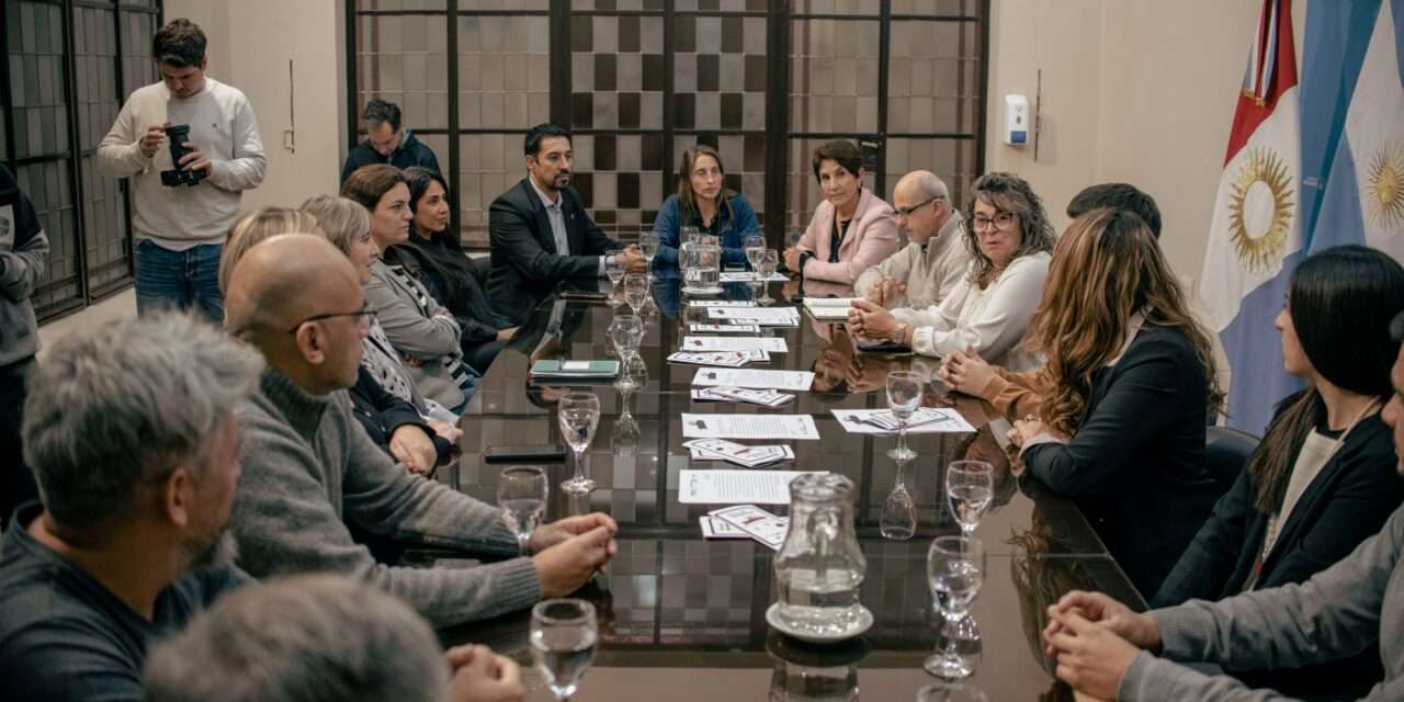 Río Cuarto: se presentó el plan para garantizar el acceso a la orientación vocacional de jóvenes