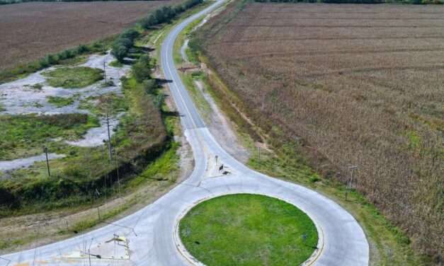Infraestructura rural: Etapa final de la pavimentación del camino Río de los Sauces – Elena