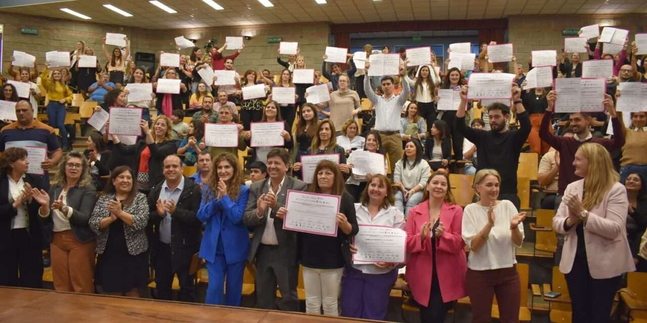 Río Cuarto: recibieron sus diplomas 263 nuevos Acompañantes Comunitarios contra la Violencia de Género