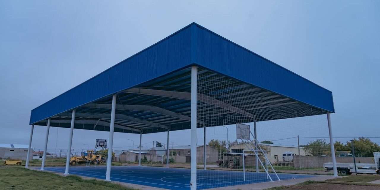 Adelia María: Avanzan las obras en el Polideportivo Social