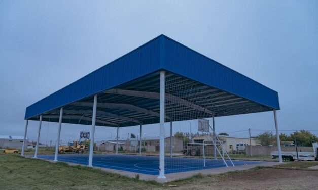 Adelia María: Avanzan las obras en el Polideportivo Social