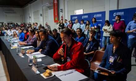 Primera sesión del parlamento estudiantil 2025 en Río Cuarto