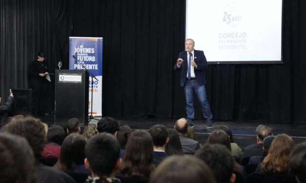 Villa María: Accastello participó de la jura de más de 90 concejales estudiantiles