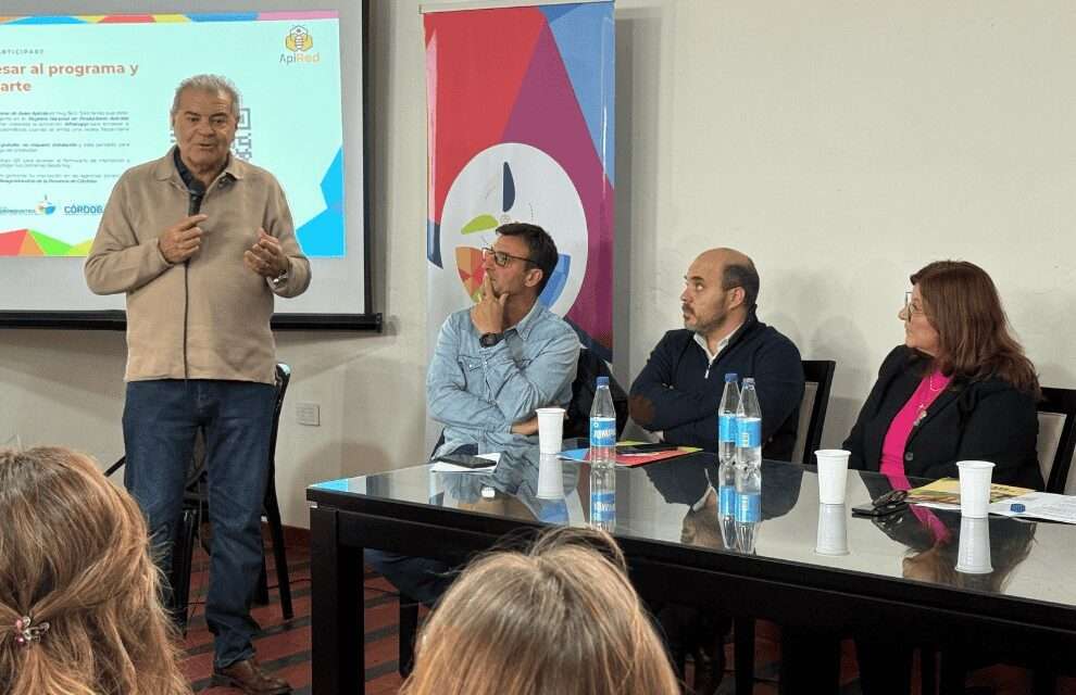 ApiRed: la Provincia impulsa la innovación en la gestión apícola