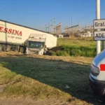 Trágico accidente en el acceso a General Levalle reavivó el reclamo por una rotonda