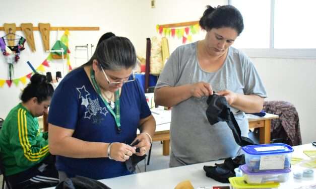 Monte de los Gauchos: comenzó el taller Municipal de Costura