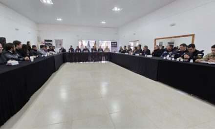 Hernando: Autoridades policiales y municipales debatieron sobre seguridad