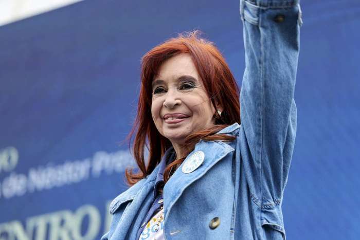 «Los pueblos siempre vuelven”