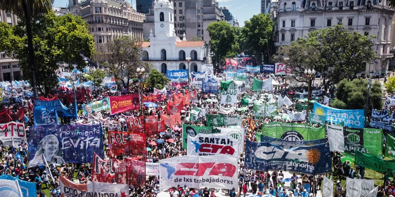 Las dos CTA anunciaron que se sumarán a la Marcha Federal Universitaria de este jueves