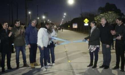 Villa María: Accastello inauguró la obra de pavimentación e iluminación led en Av. Lorenzo Gilli