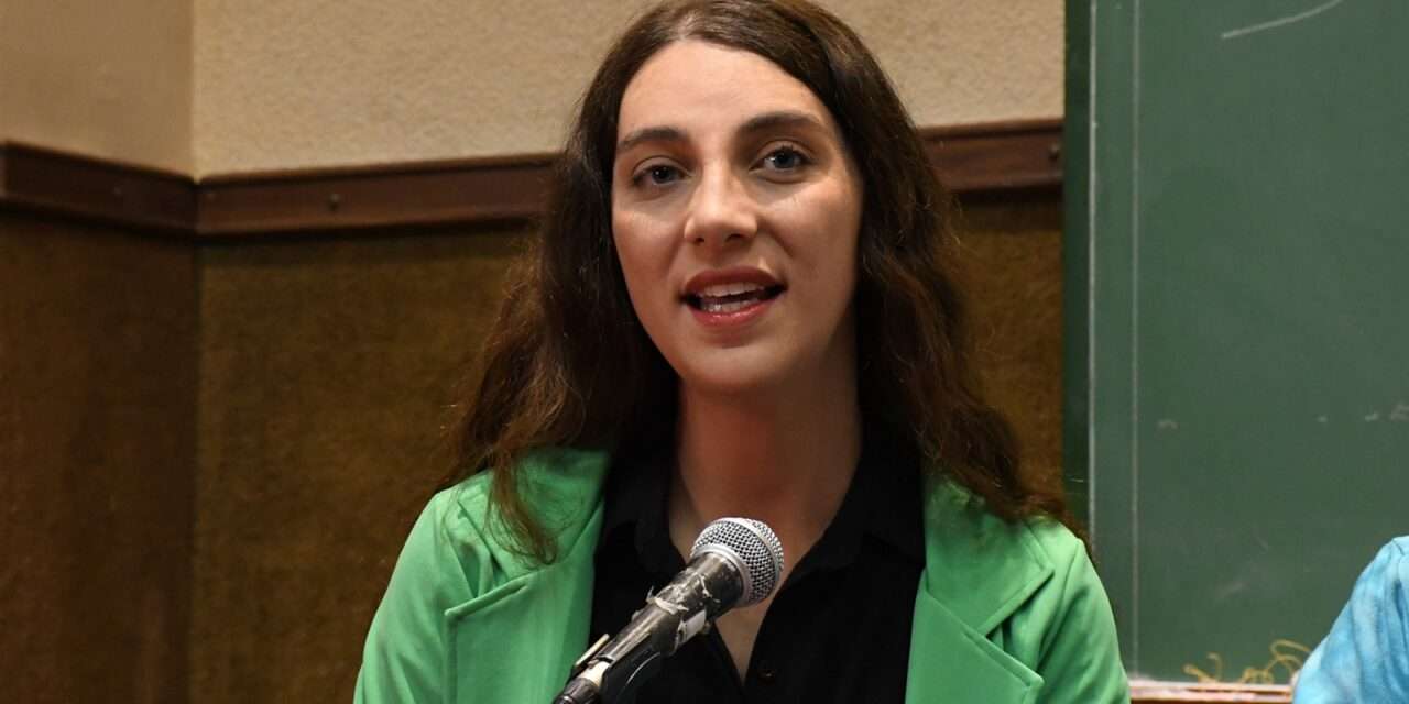 UNRC: Mercedes Reyna asumió en el Observatorio de DD.HH. y es la primera persona trans en ocupar un cargo