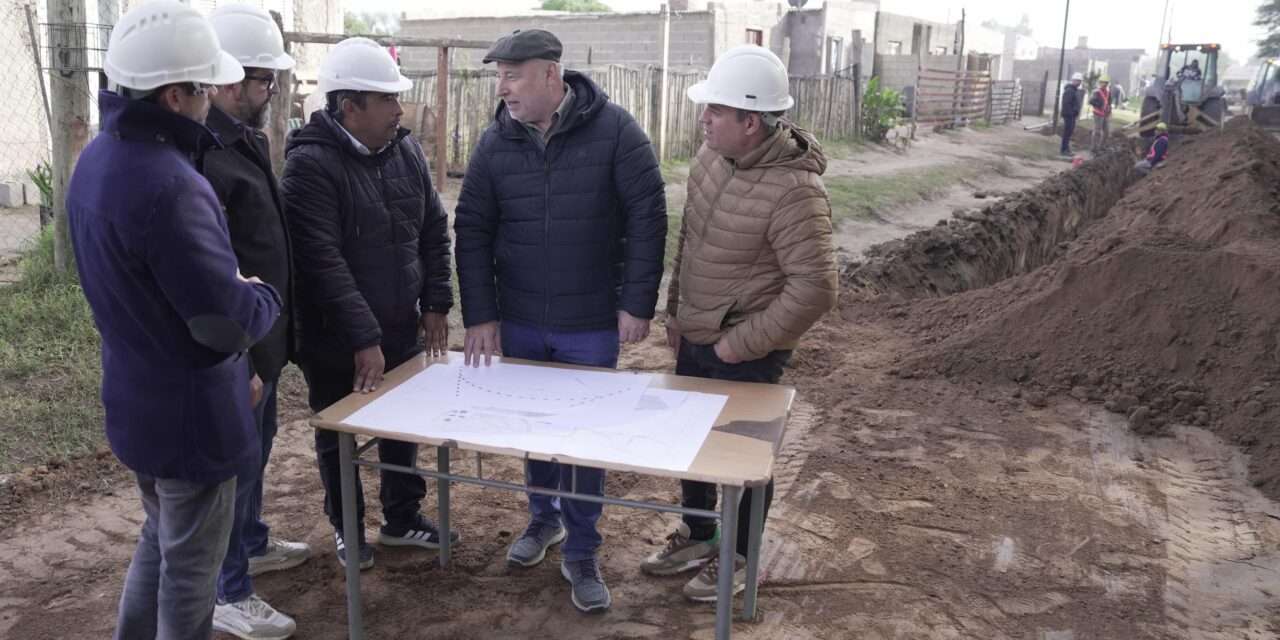 Villa María: Avanza la obra para llevar agua potable a más de 70 familias de “Los Chaleses”