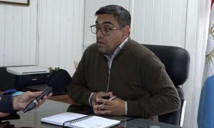Mattaldi: Firma de convenios con obras sociales