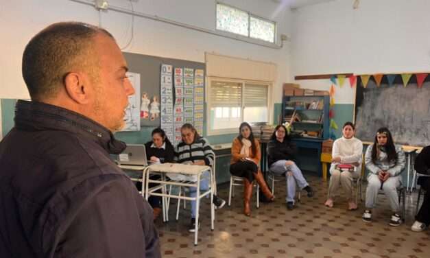 Villa Nueva: Campaña de vacunación contra la fiebre hemorrágica y capacitación en salud en la zona rural