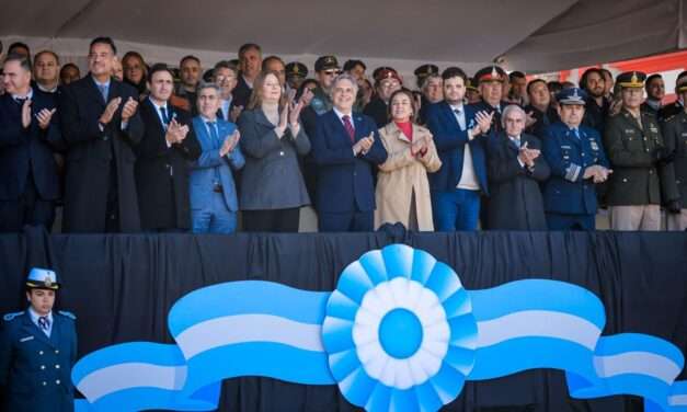 Llaryora llamó a construir “una Nación unida, que pueda consensuar acuerdos para construir futuro”