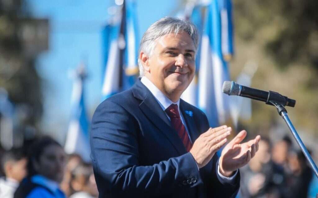 Río Primero: Llaryora anunció aportes por más de $350 millones para obras de desagües y gas natural