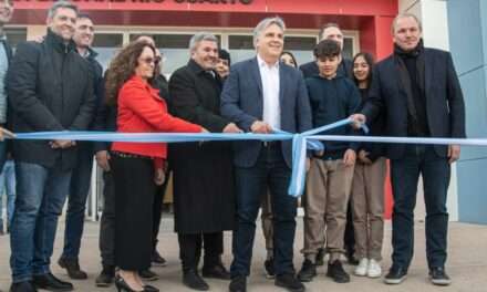Llaryora y De Rivas habilitaron otra Escuela con orientación en nuevas tecnologías aplicadas al agro