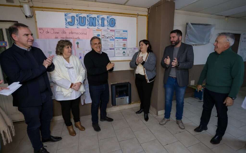 Tres escuelas de Pincén ya cuentan con gas natural