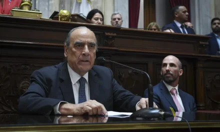 Francos en el Congreso: destacó las políticas económicas y cuestionó una mejora en las jubilaciones