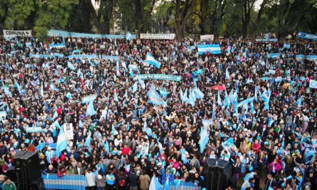 «La gente no come policías ni presos políticos»: CFK reapareció con un mensaje grabado