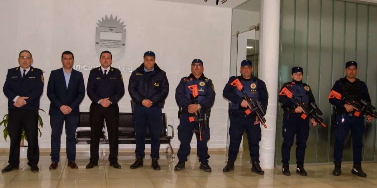 Entrega de armas no letales a comisarías del Departamento Marcos Juárez