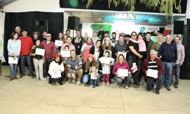 Alejandro Roca celebró la Fiesta de los Chacareros y distinguió a sus ganadores