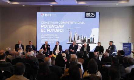 Empresarios y sindicalistas le reclaman a Javier Milei que reactive la obra pública