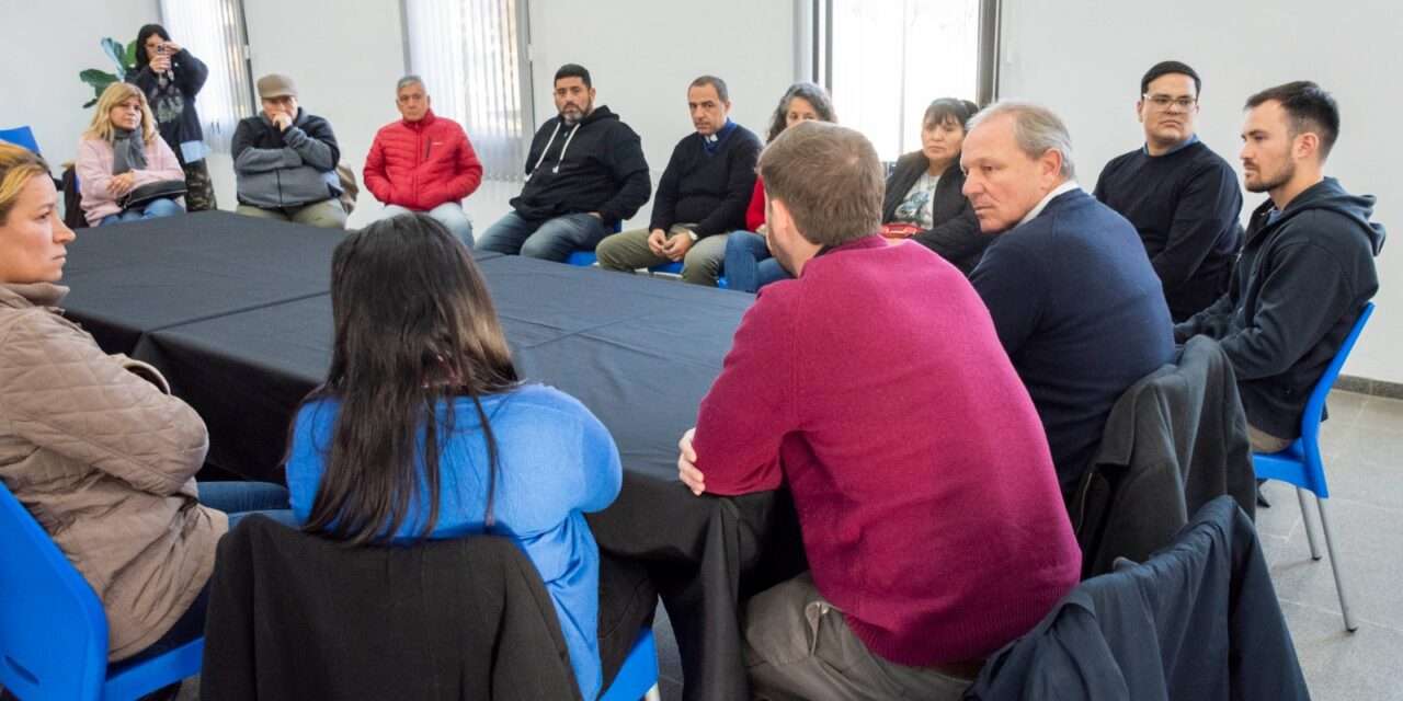 De Rivas recibió a referentes barriales para profundizar las acciones de contención en el territorio