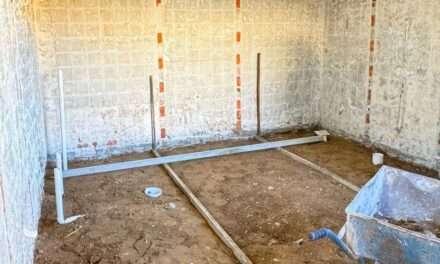 Huidobro: avanza la remodelación de los sanitarios en la escuela Juana Justa de Cheli