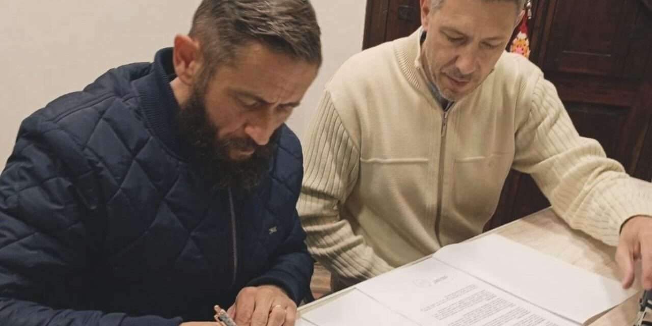 ARROYO CABRAL Y LA LAGUNA FIRMARON CONVENIO PARA FORTALECER EL CONTROL DE FALTAS