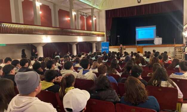Más de 150 estudiantes participaron en una charla sobre cultura startupera en General Cabrera