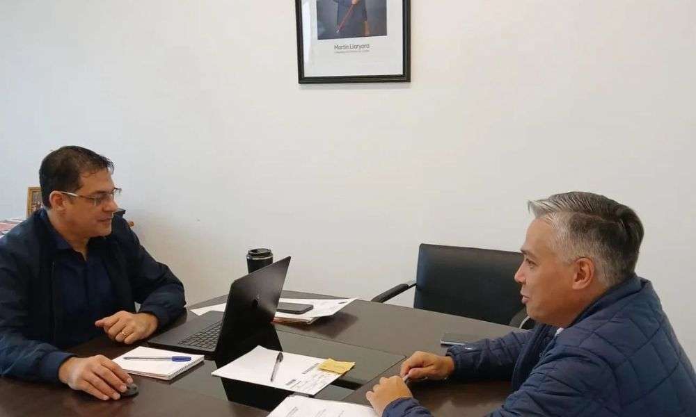 Graglia y el intendente de Villa Huidobro analizaron prioridades estratégicas para el desarrollo local