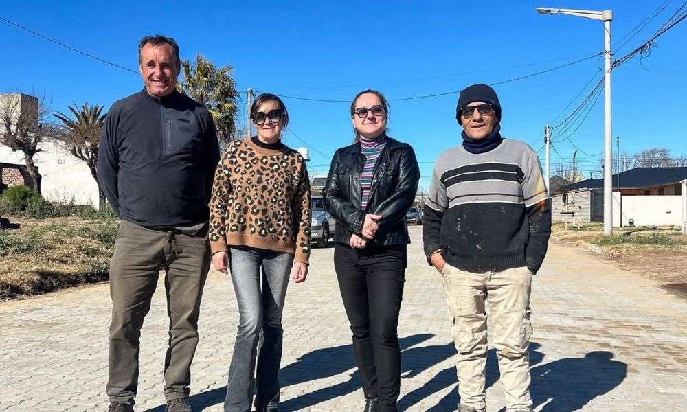 Finalizó la obra de adoquinado en calle Cabrera