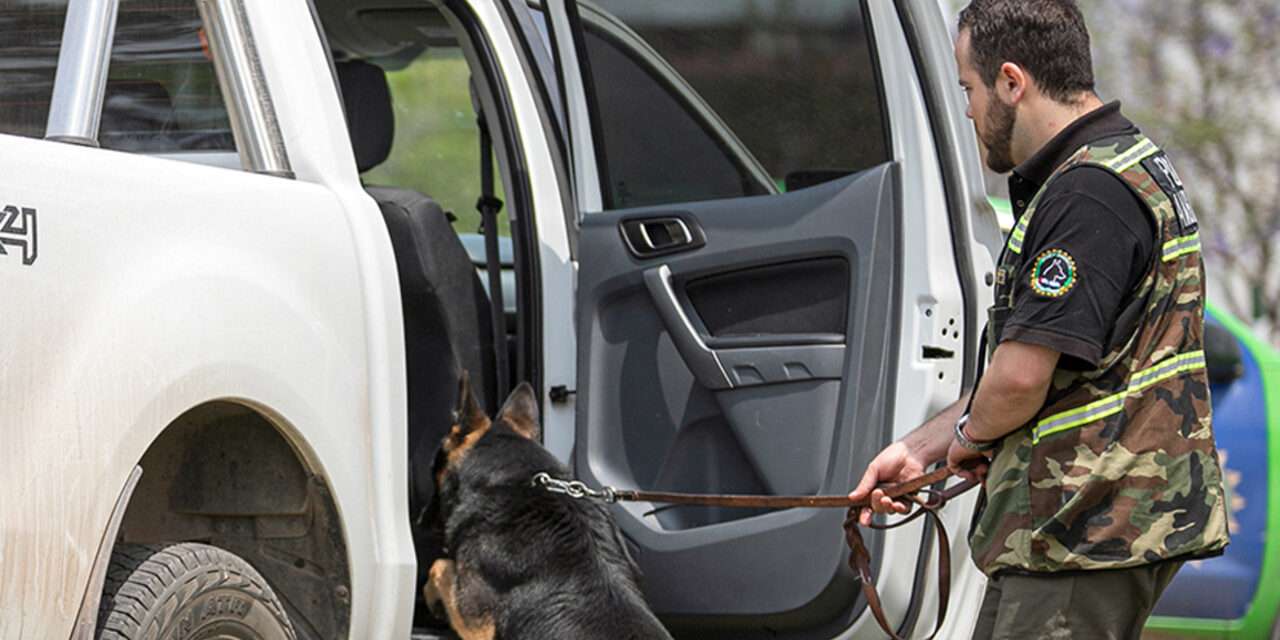 Se retiró el perro más veterano de la Brigada Canina de Policía Ambiental