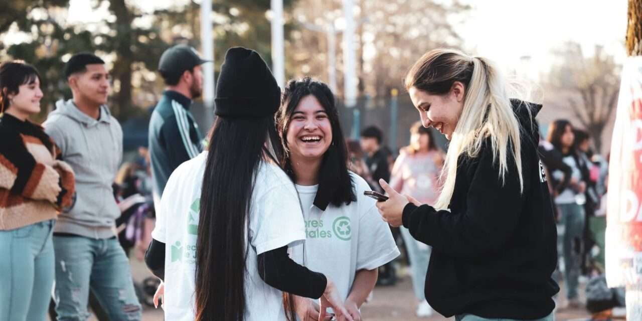 Jóvenes y salud mental durante el receso escolar