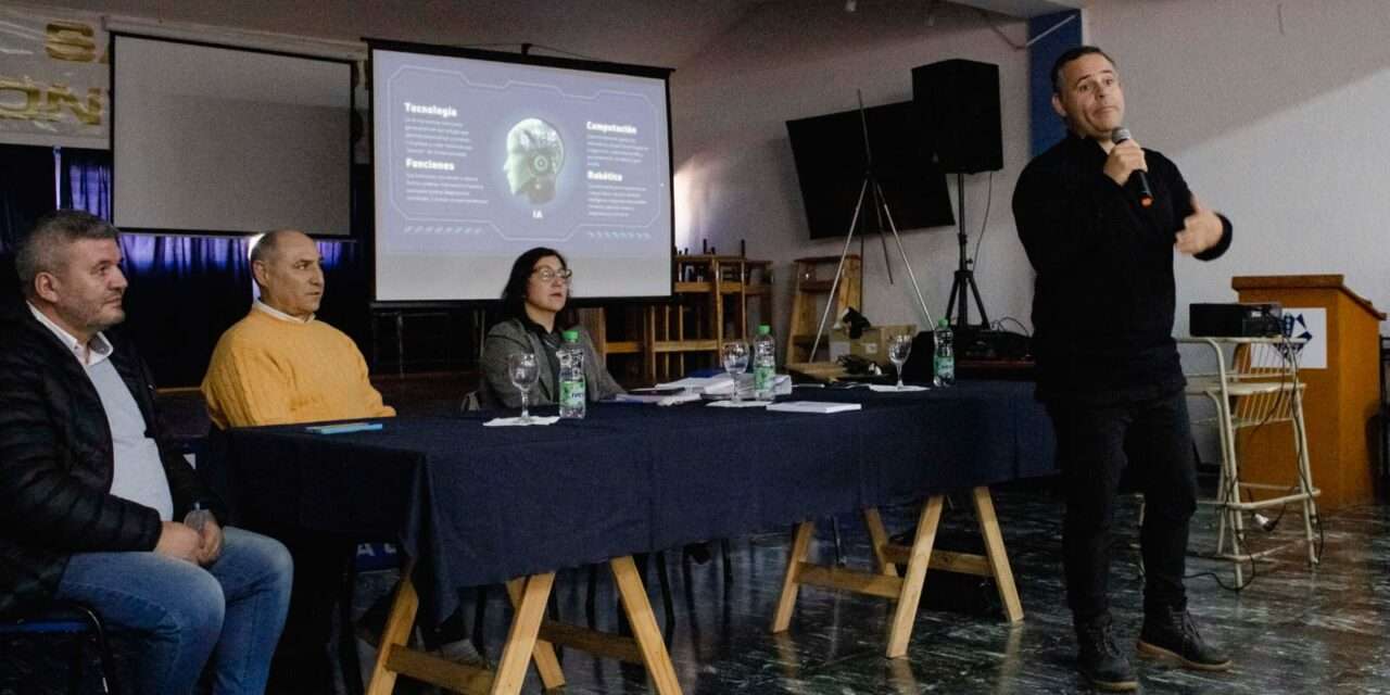 Delegados de AGEC se capacitaron sobre Ojos en Alerta para ser agentes multiplicadores