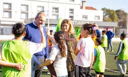 Río Cuarto: Más de 250 niños y niñas participaron de un Encuentro de Deporte Social en el Centro 11