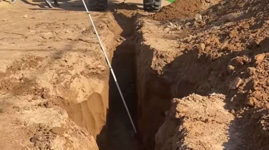 Coronel Moldes: avanza la obra de cloacas en sectores de Luis María Drago
