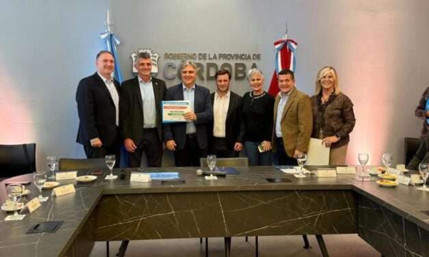 La Carlota recibió un aporte de 8 millones de pesos para fortalecer proyectos educativos