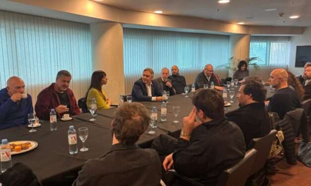 Llaryora: “Queremos que en Córdoba el cine sea una industria”