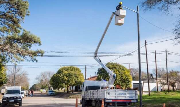 El Municipio licitará los servicios de mantenimiento del alumbrado público y semaforización
