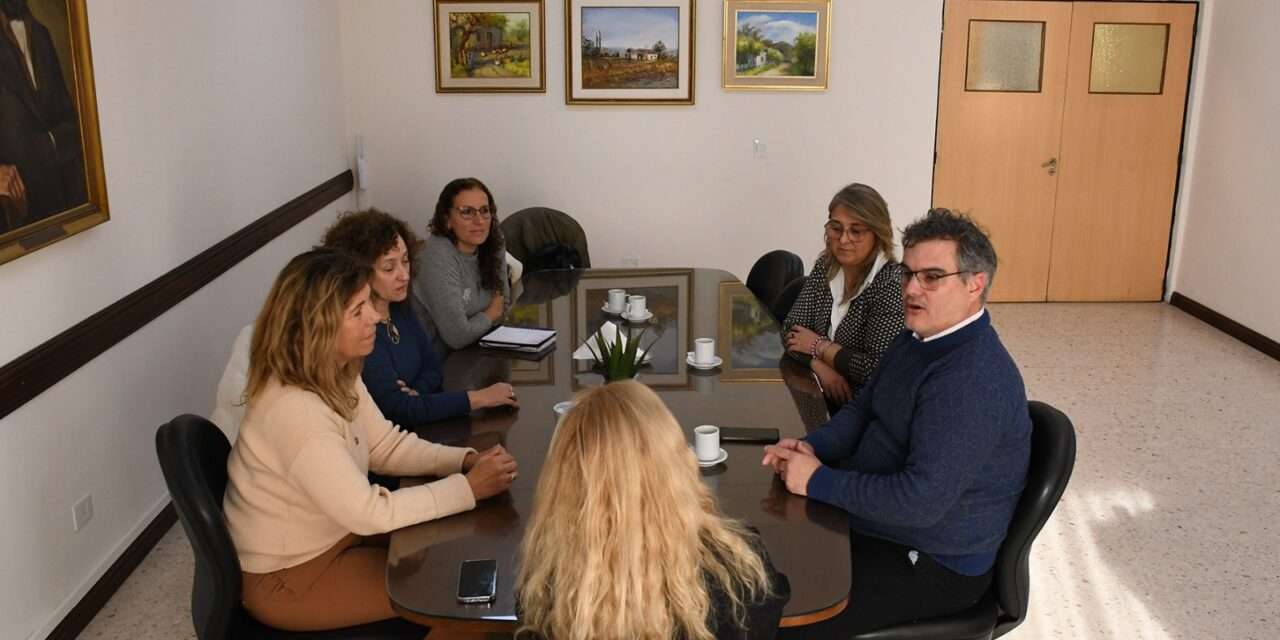 Carnerillo: el Municipio firmó un convenio con la UNRC