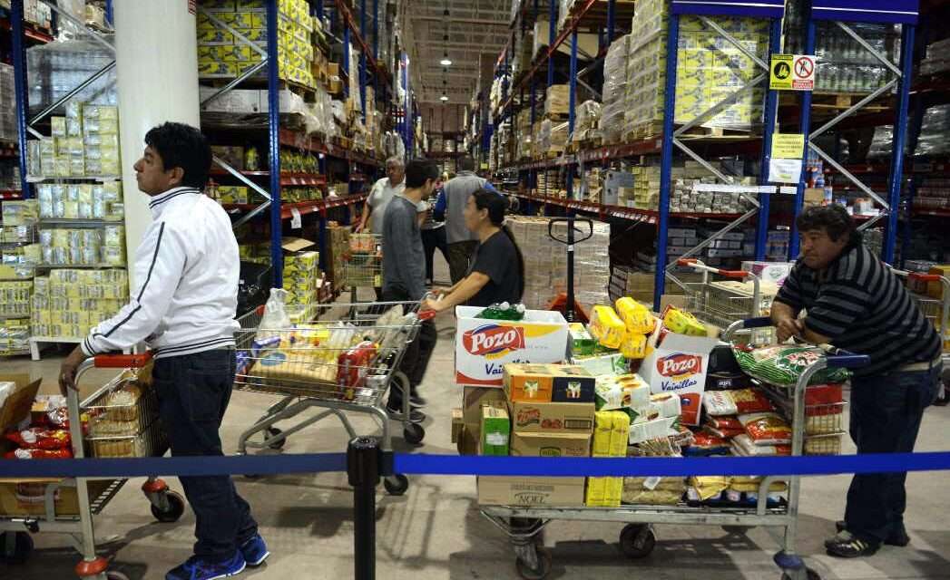 Los precios mayoristas volvieron a aumentar 1,6% en junio: en el último año subieron un 21%