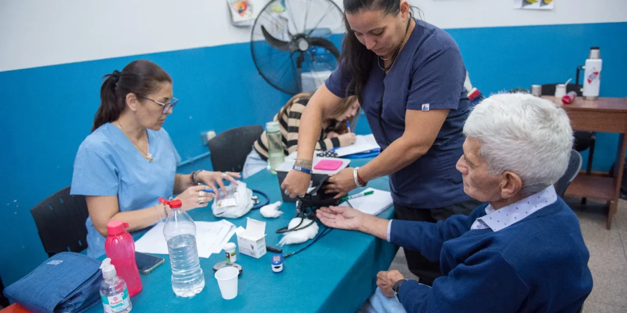 La Municipalidad lanzó el plan integral «Mayor Salud», para fomentar una vejez activa