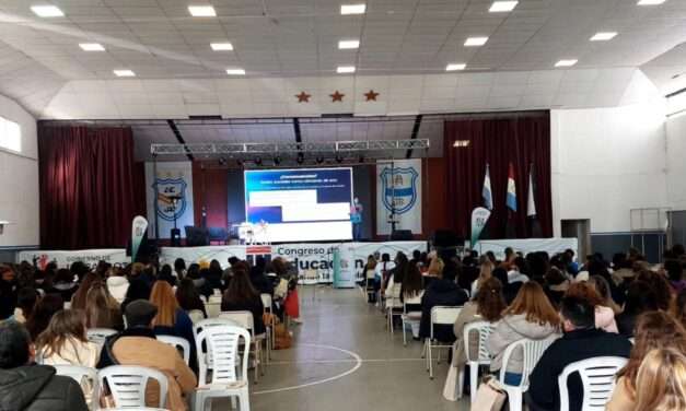 Se desarrolla en La Carlota el 25º Congreso de Educación