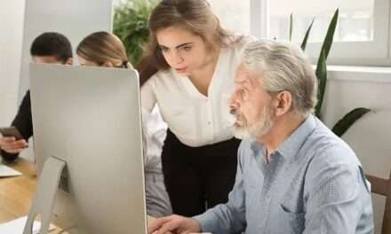 Lanzan programa gratis de capacitación en Inteligencia Artificial para mayores de 50 años