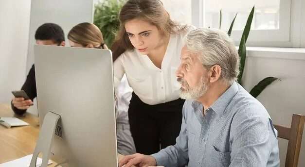 Lanzan programa gratis de capacitación en Inteligencia Artificial para mayores de 50 años