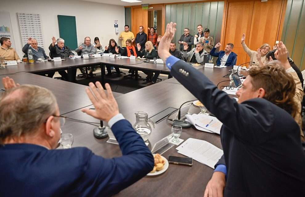 La Legislatura aprobó el despacho que crea el Sistema de Gestión Integral de Caminos Rurales
